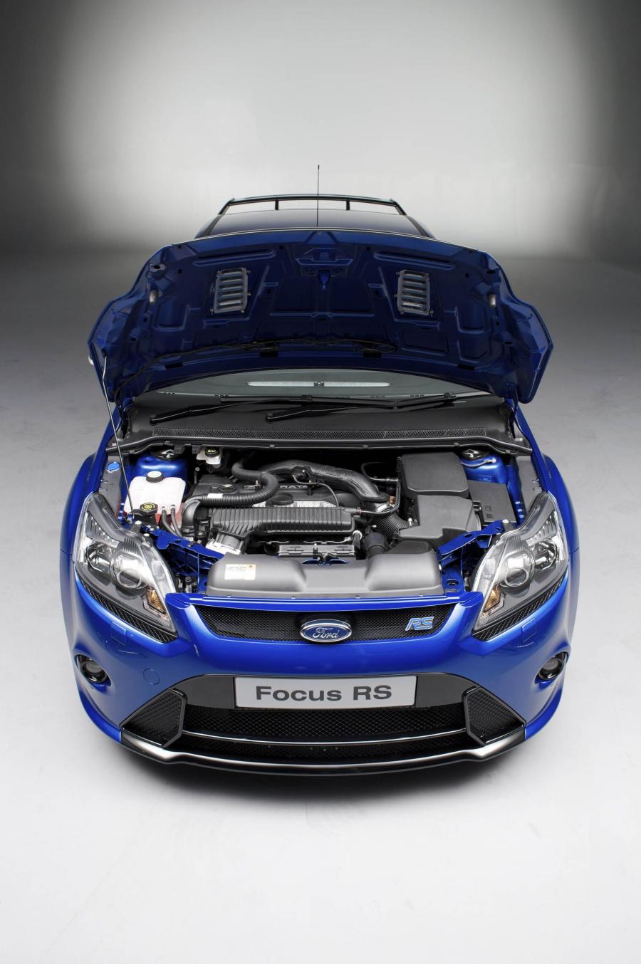  Ford Focus RS 2009 года  (фото 2 из 105)
